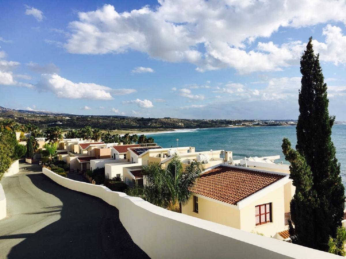 Townhouse Coral Bay Village Кисонерга Екстериор снимка