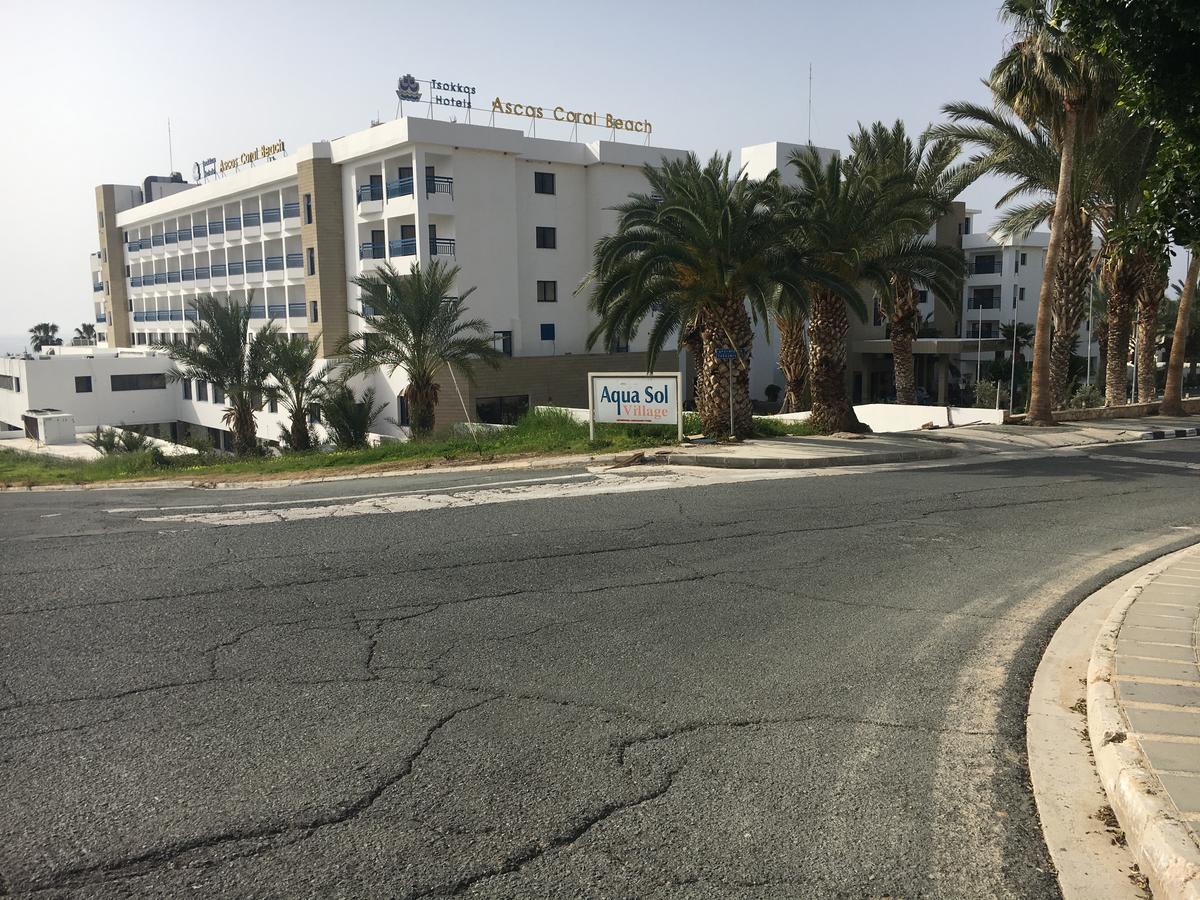 Townhouse Coral Bay Village Кисонерга Екстериор снимка
